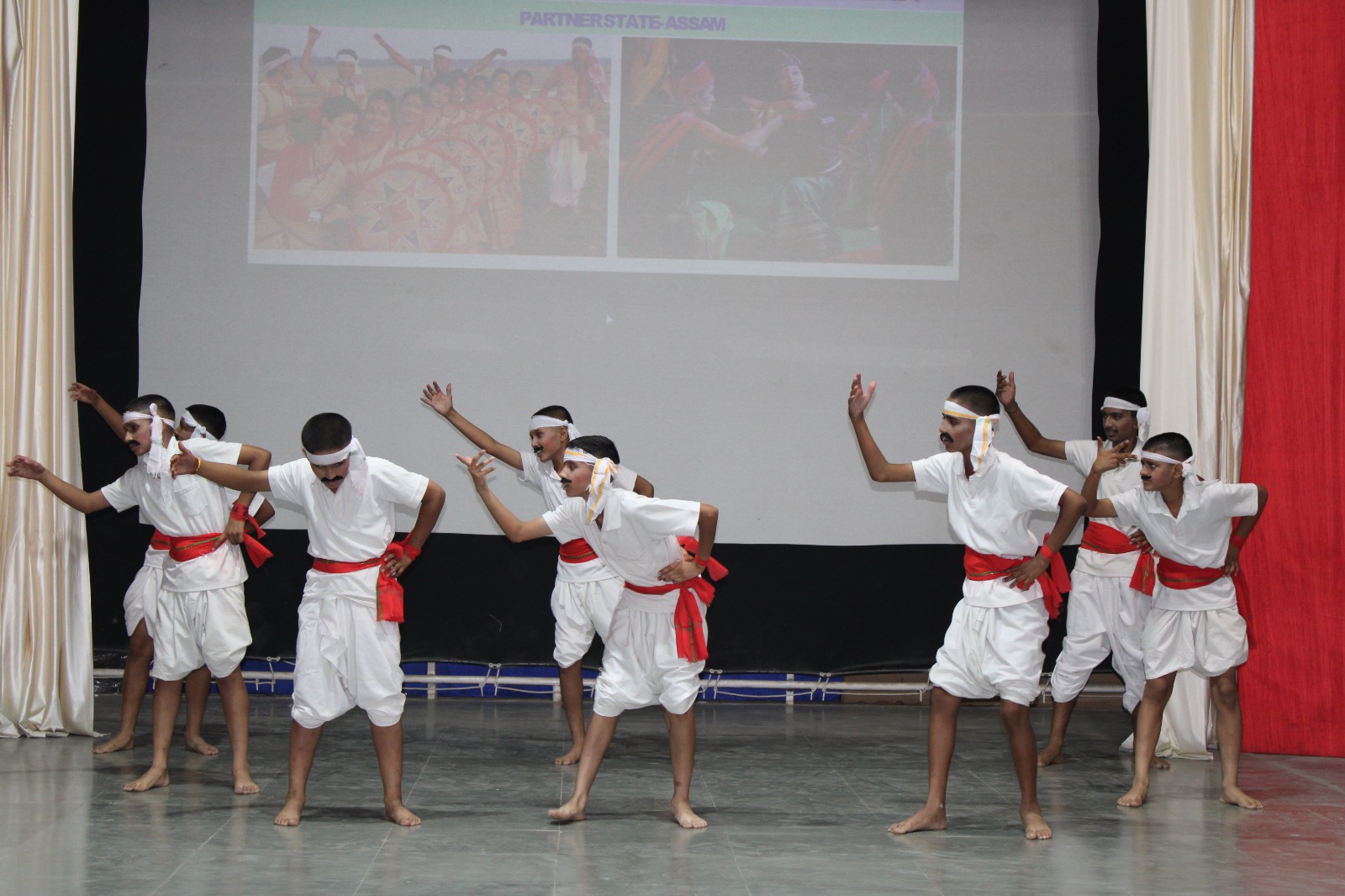 Inter House Falk Dance Competition