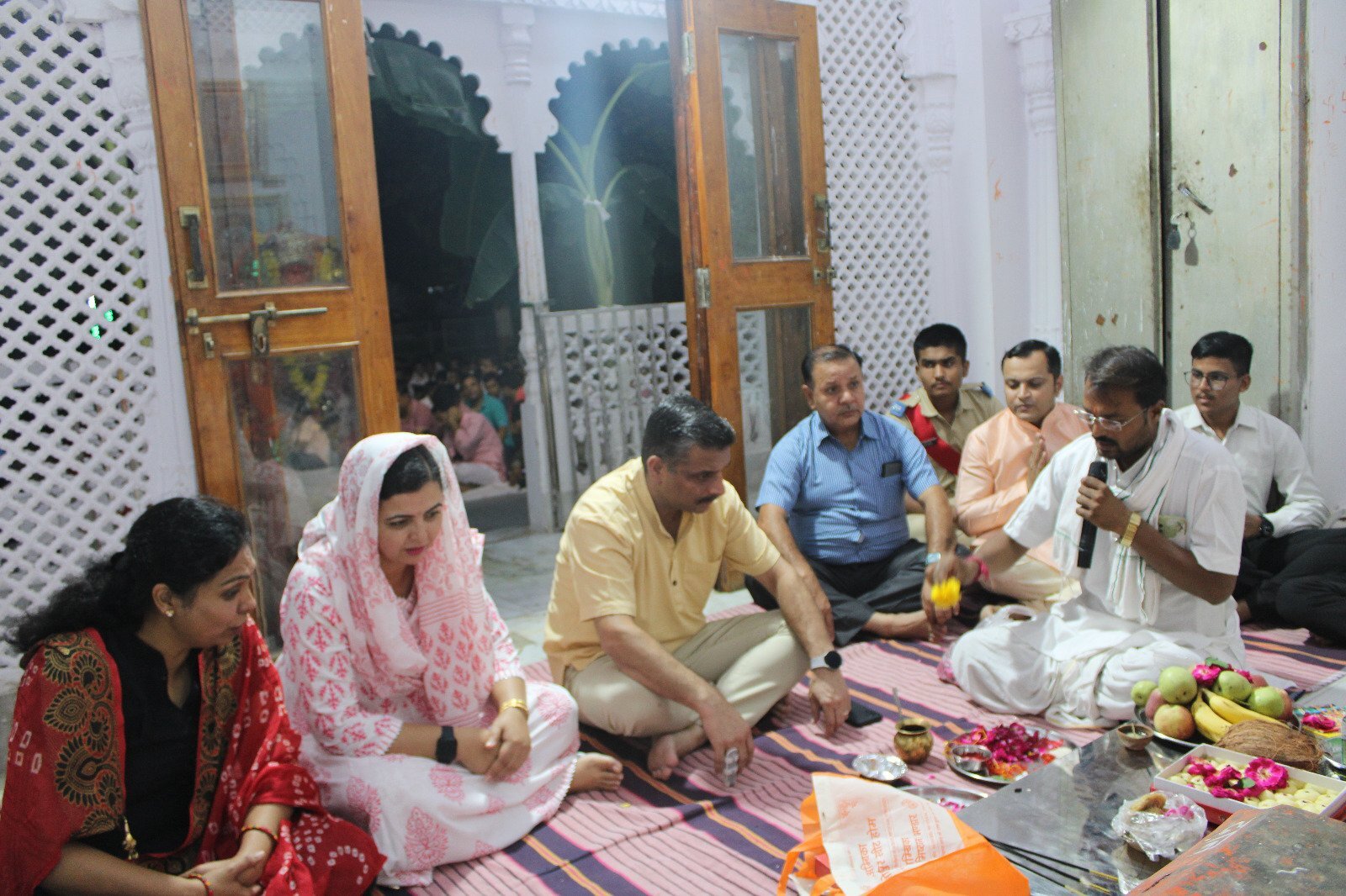 Mandir Parade