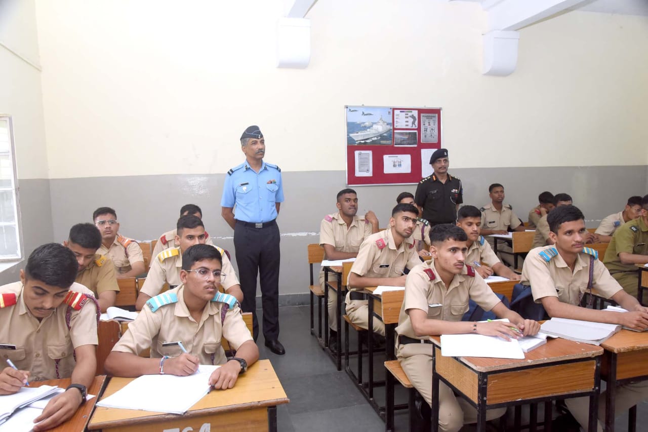 Visit : Air Cmde S Jacob Inspecting Officer of the Sainik School Society