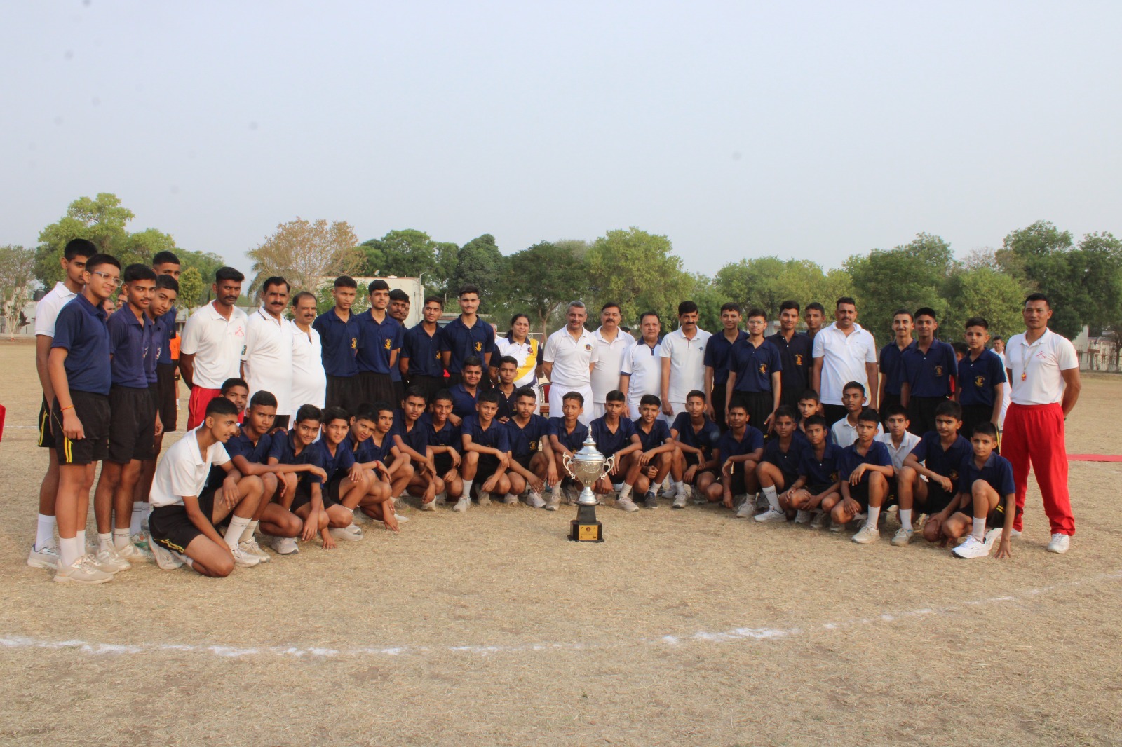 The first IH Obstacle Competition